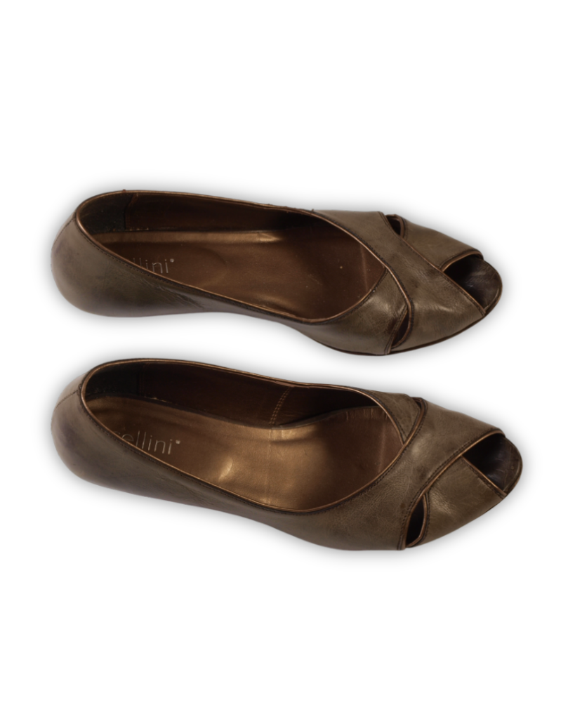 Groenbeige pump tweedehands schoenen dames