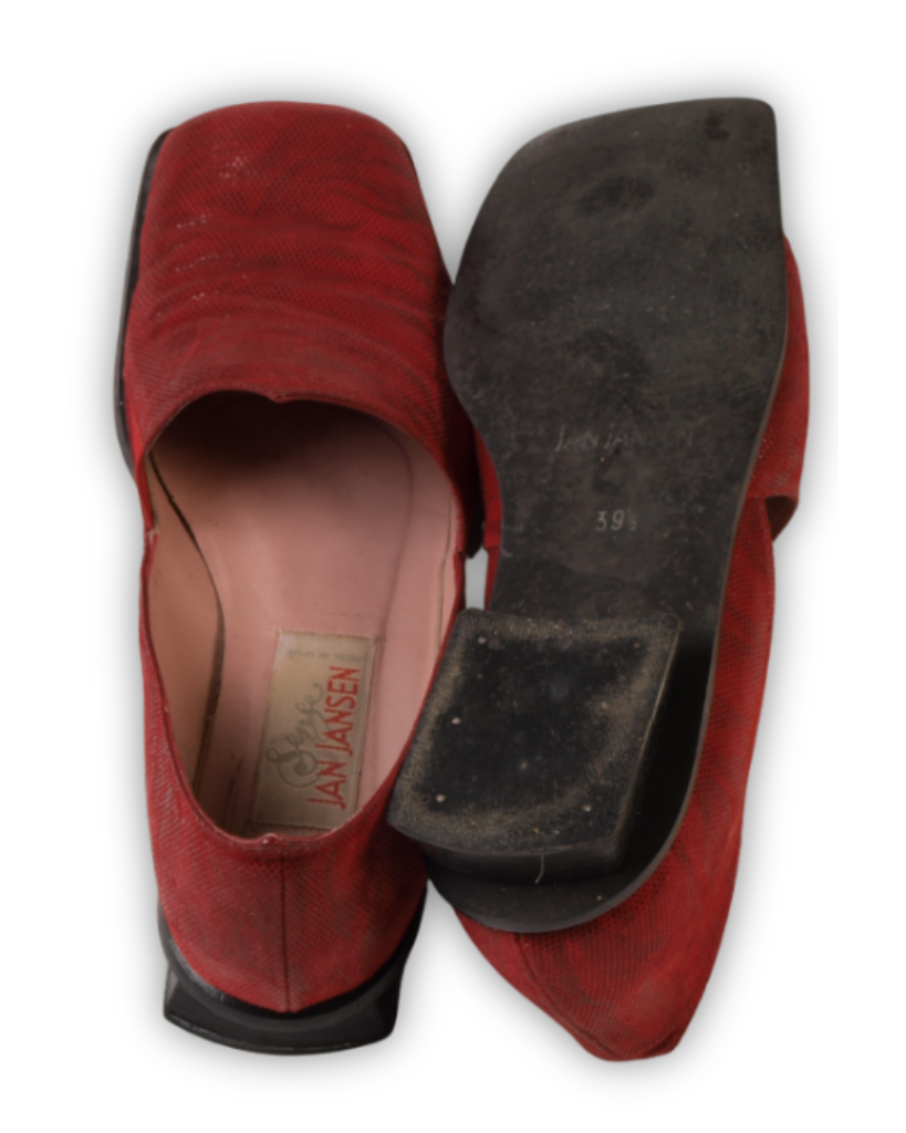 Rode tweedehands schoenen dames